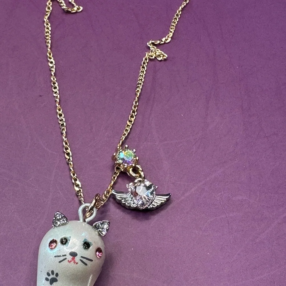 Betsey Johnson Cat and Angel Wings Necklace. - Picture 4 of 9